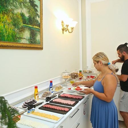 Miraj Hotel Баку Экстерьер фото