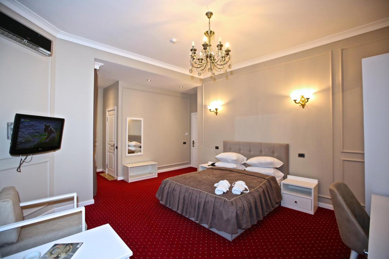 Miraj Hotel Баку Экстерьер фото